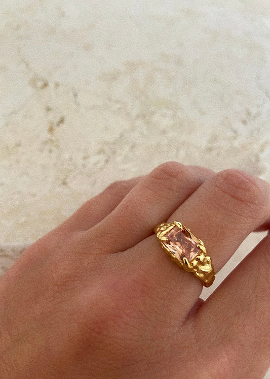 Sofiya Ring Gold