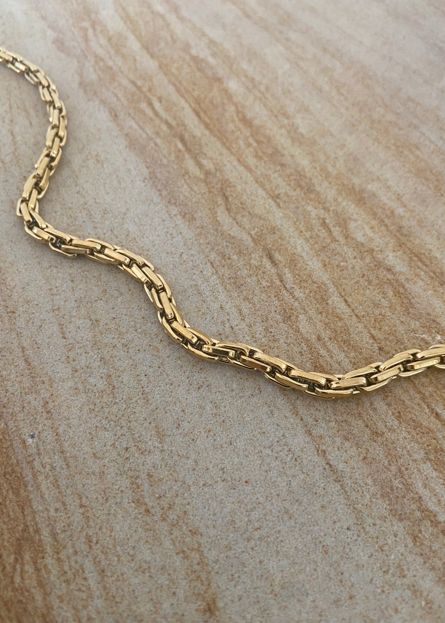 Natalya Chain Gold